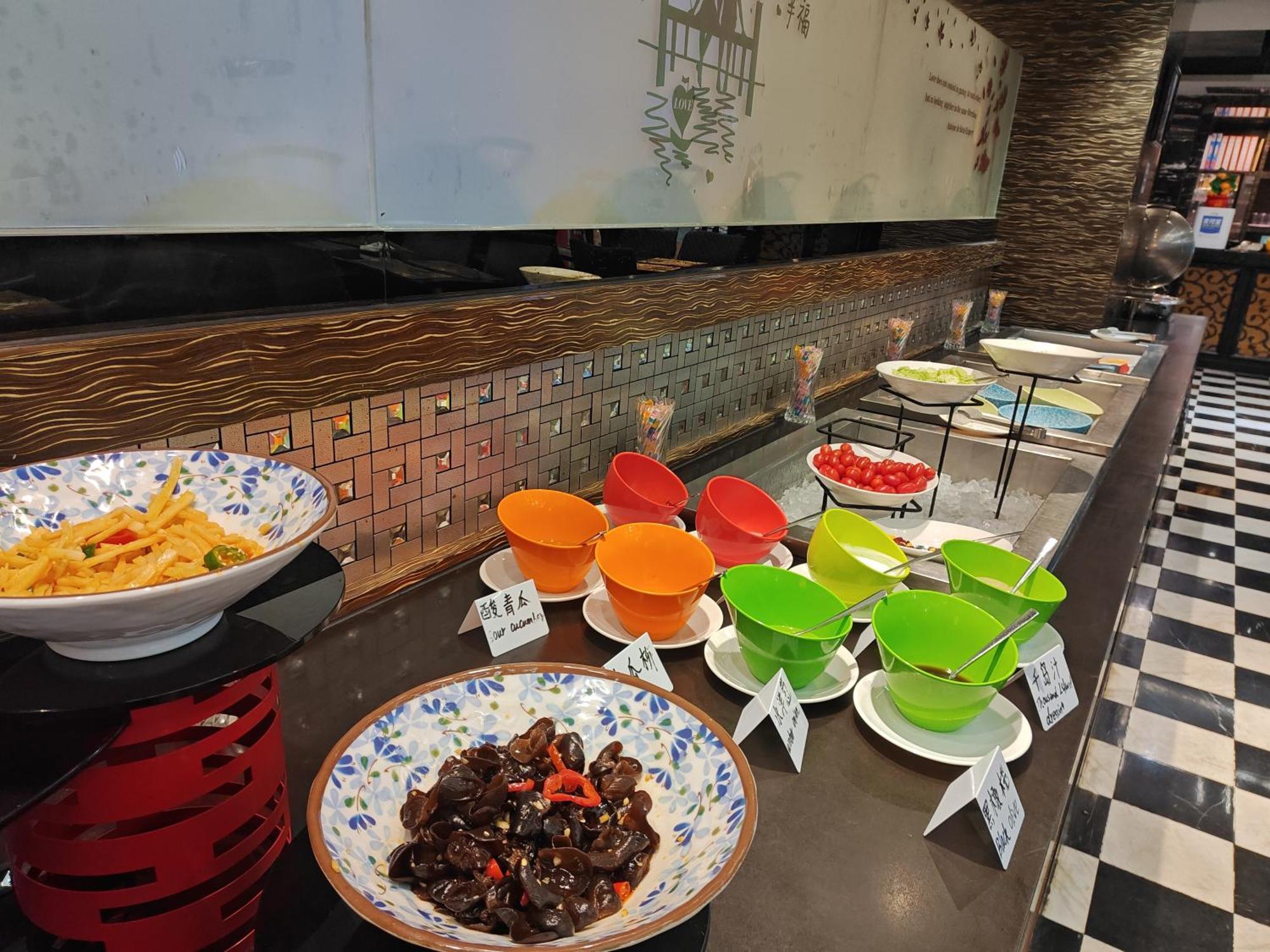 La Perle International Hotel - Free Shuttle Between Hotel And Exhibition Center During Canton Fair & Exhibitor Registration Counter Exteriér fotografie