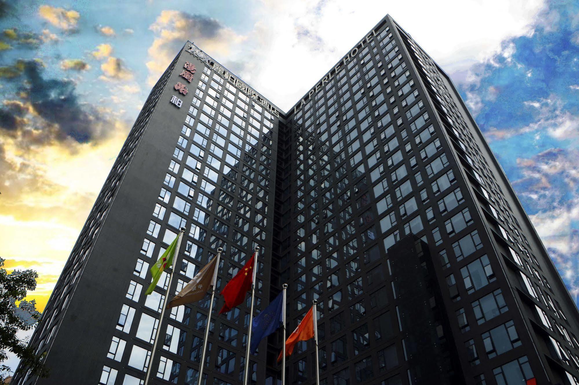 La Perle International Hotel - Free Shuttle Between Hotel And Exhibition Center During Canton Fair & Exhibitor Registration Counter Exteriér fotografie